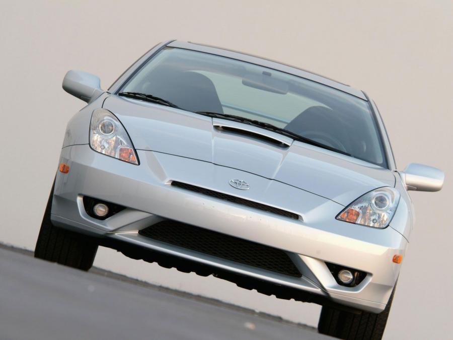  Toyota Celica GTS 2004 года  (фото 11 из 12)